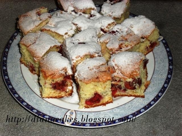 Prajitura cu visine - reteta de pandispan pufos cu visine sau alte fructe