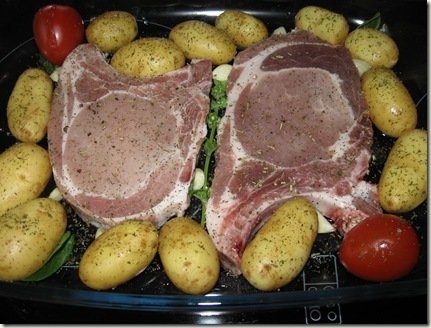 Cotlet de porc la tava in vin alb