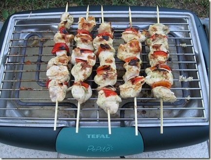 Frigarui din piept de pui la gratar