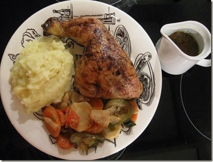 Pulpe de pui pe pat de legume