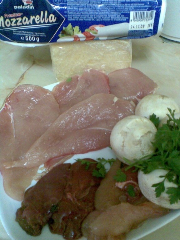 Rulouri din piept de pui