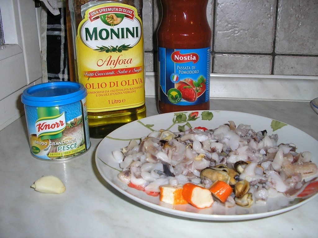 Spaghete cu fructe de mare