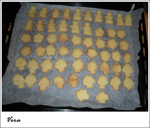 Aluat pentru tarte, biscuiti, crostate