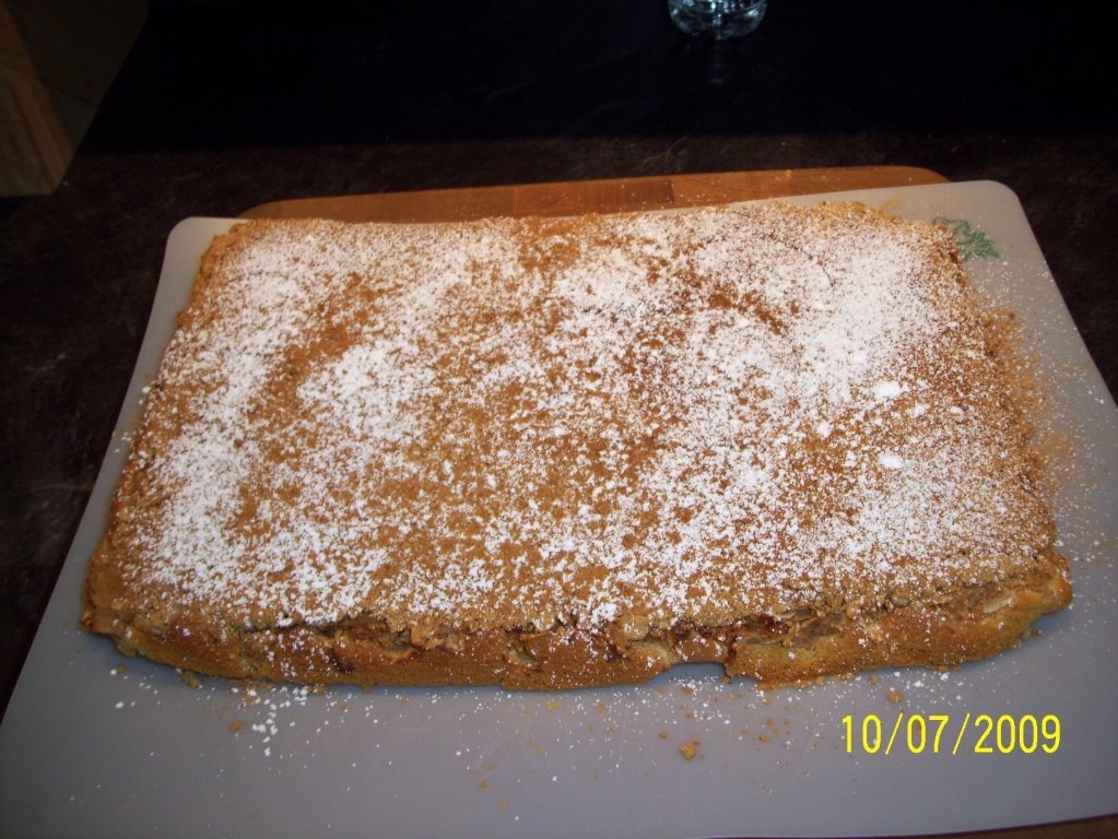 Prajitura de mere cu pandispan