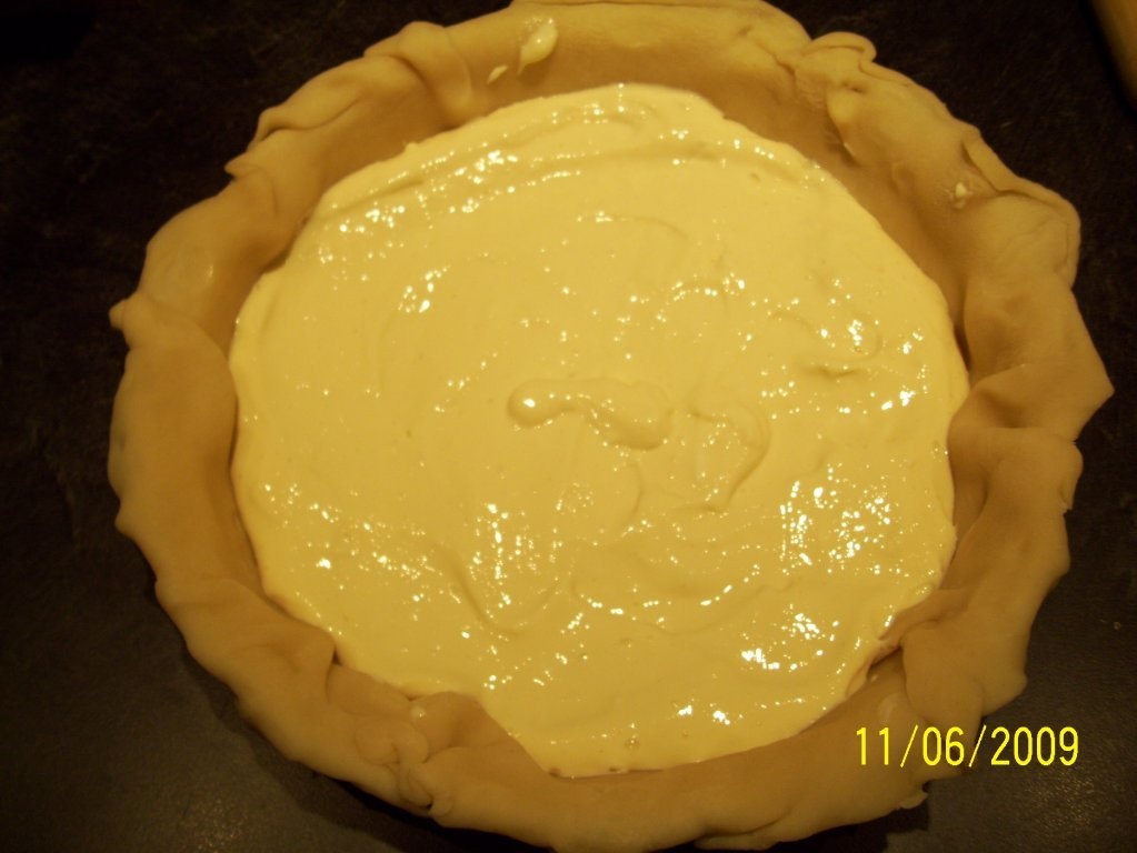 Placinta cu visine si merisor