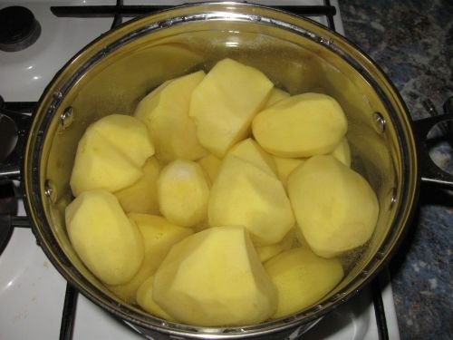 Salata de cartofi cu oua