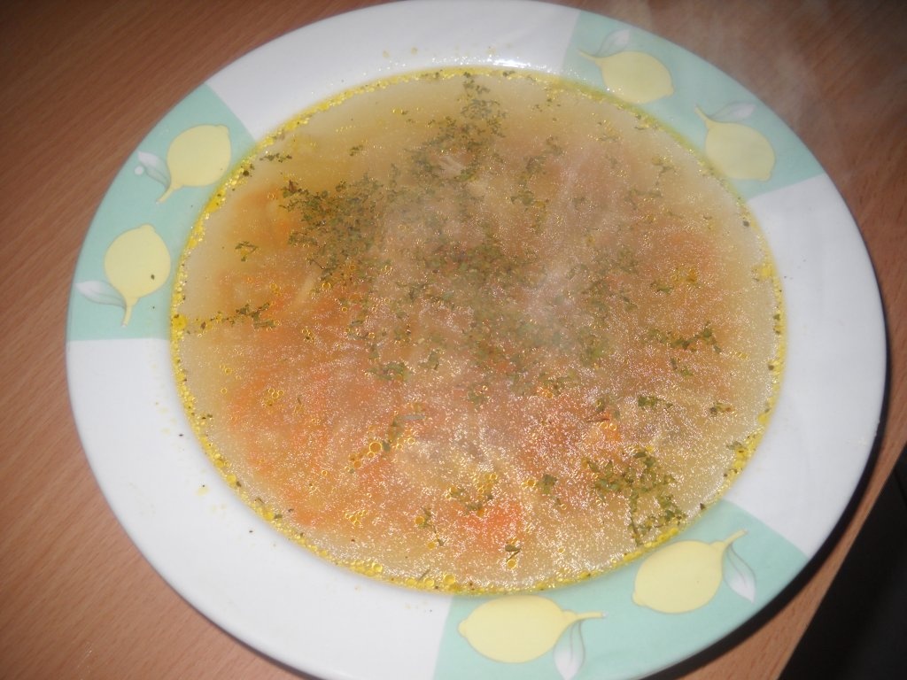 Consommé de pui