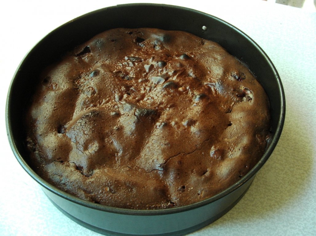 Brownie cu branza si visine