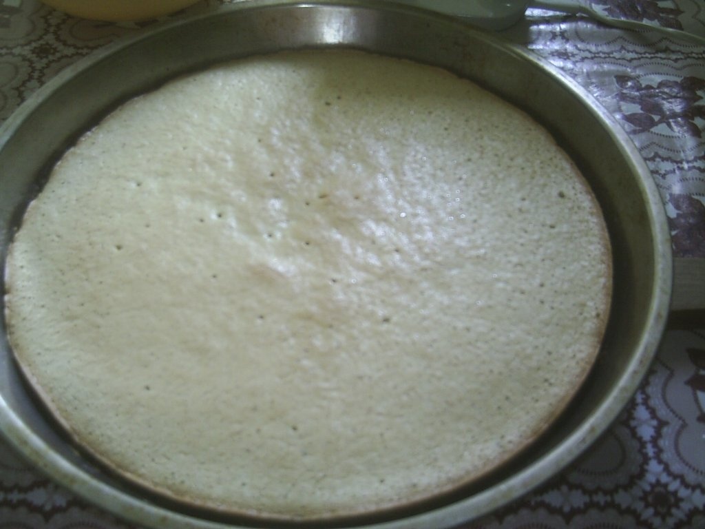 Prajitura cu spuma de zahar ars