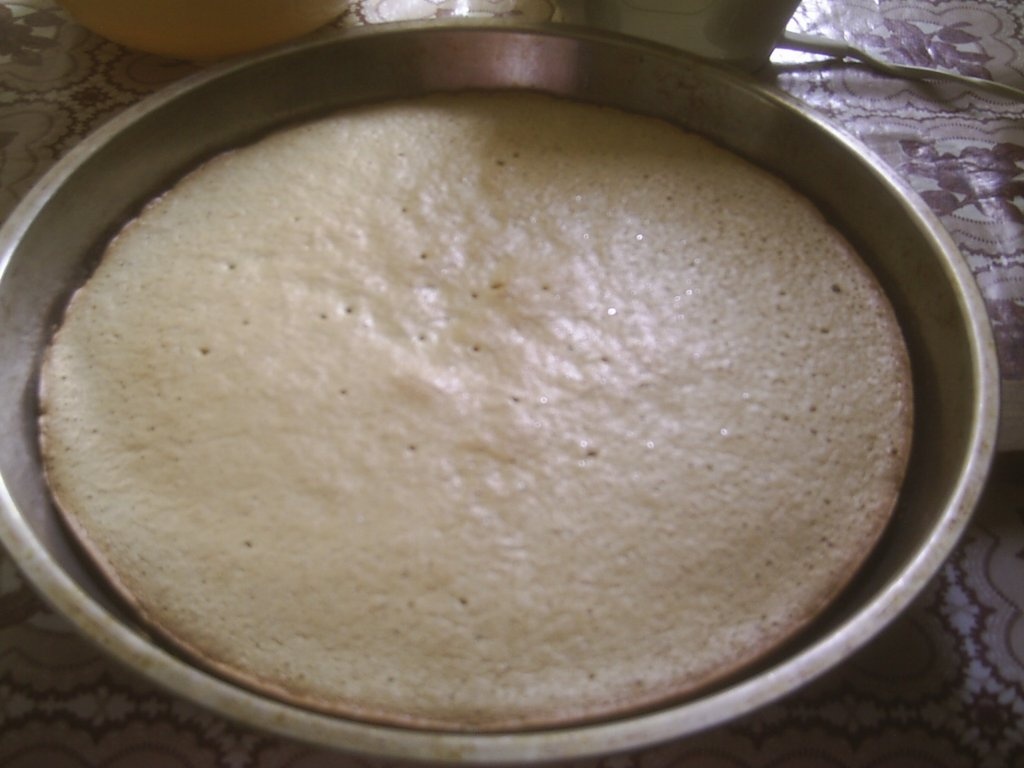 Prajitura cu spuma de zahar ars