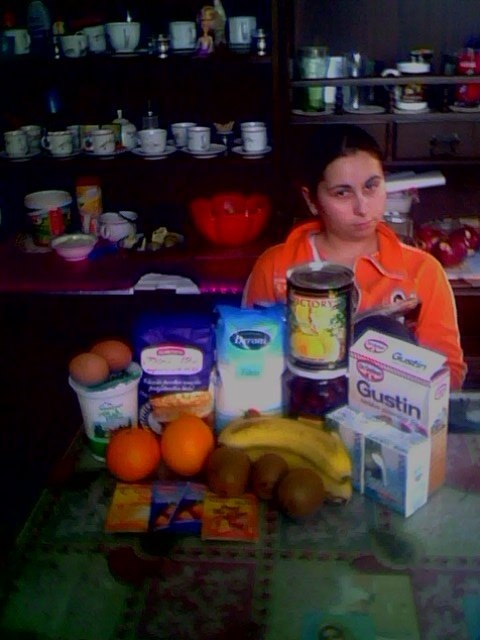 Tort de iaurt cu fructe