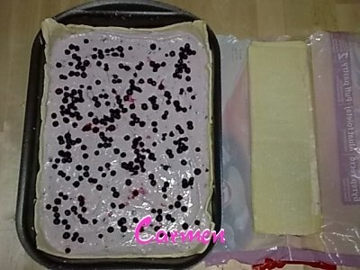 Placinta cu branza si afine