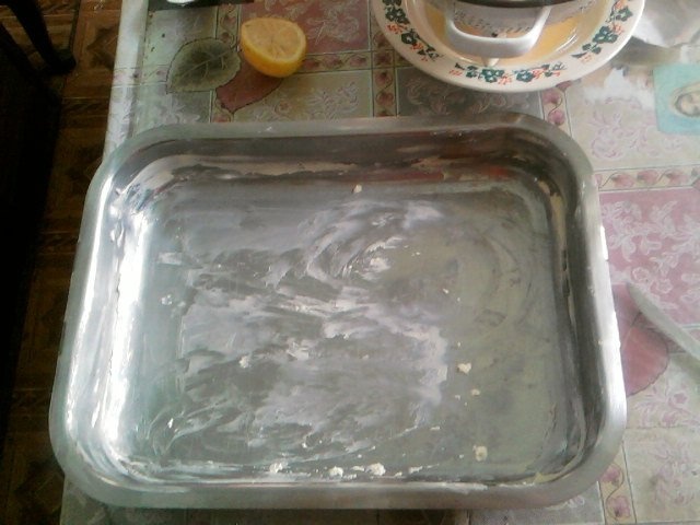 Prajitura cu piersici si bezea