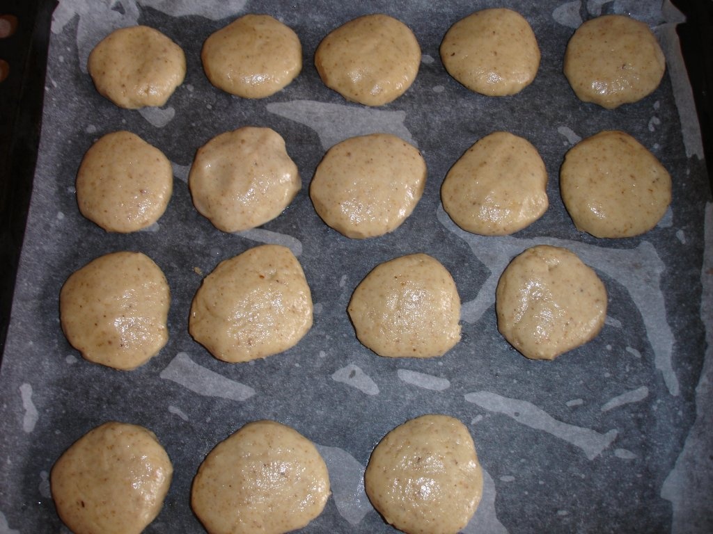 Fursecuri fragede cu nuca