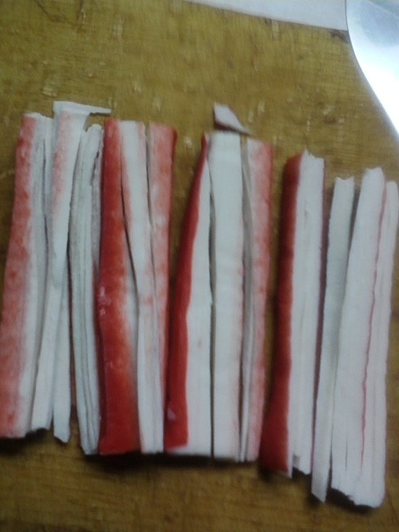 Salata de varza cu surimi