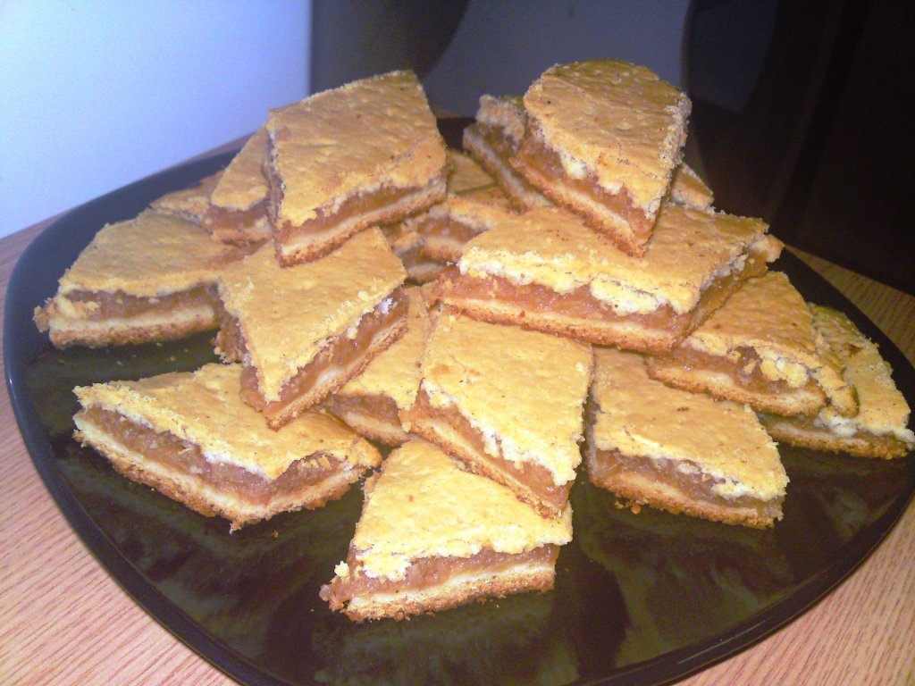 Prajitura de Craciun cu mere