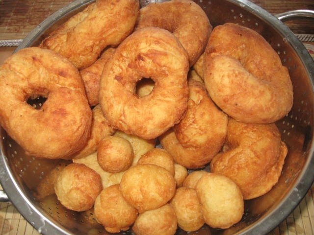 Reţetă de preparare a papanaşilor dobrogeni