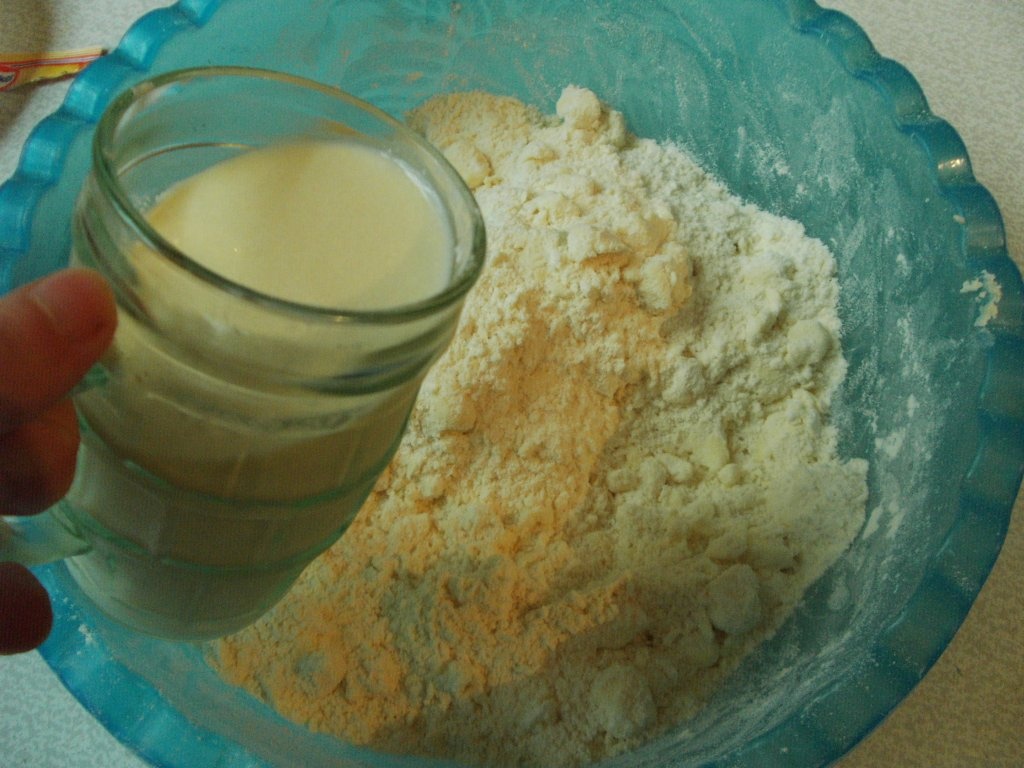 Cobbler din piersici si mure