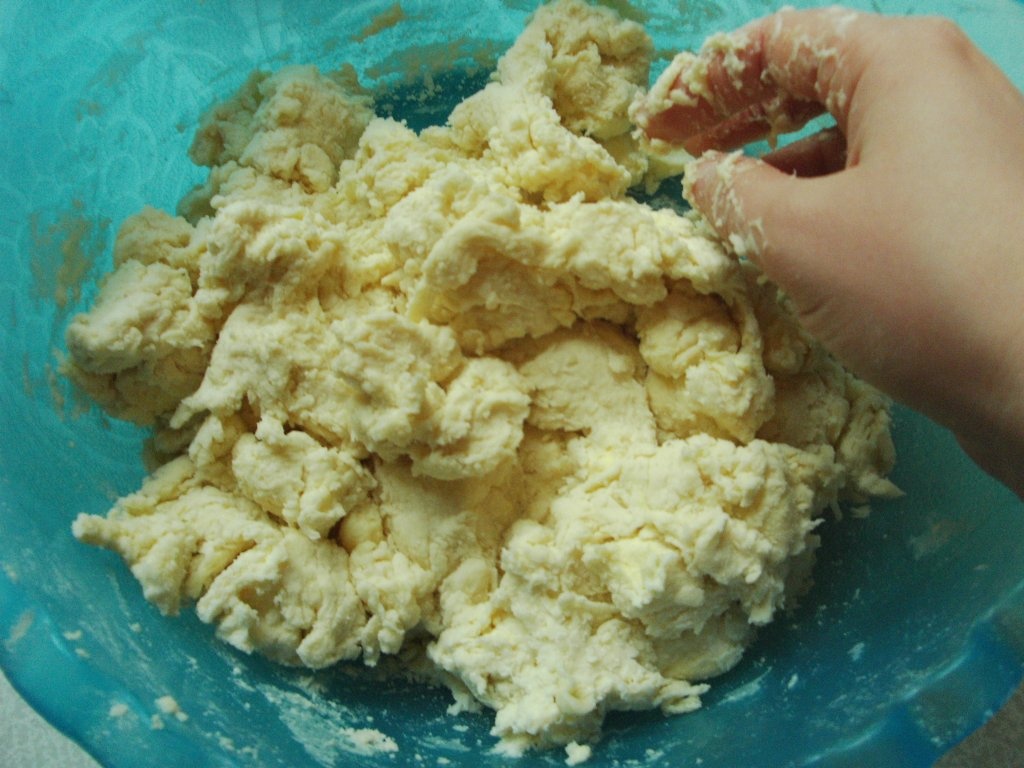 Cobbler din piersici si mure