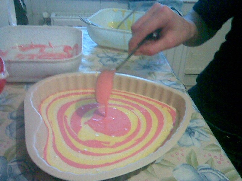 Tort Ciocolata colorat