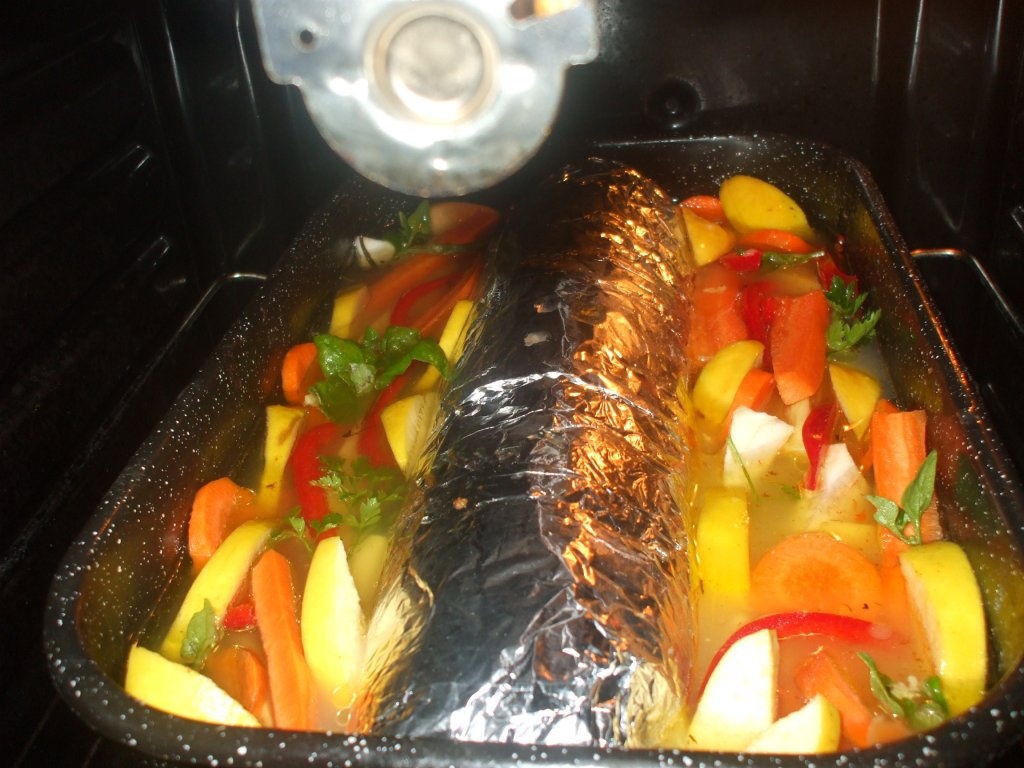 Curcan cu oua Ochi de paun