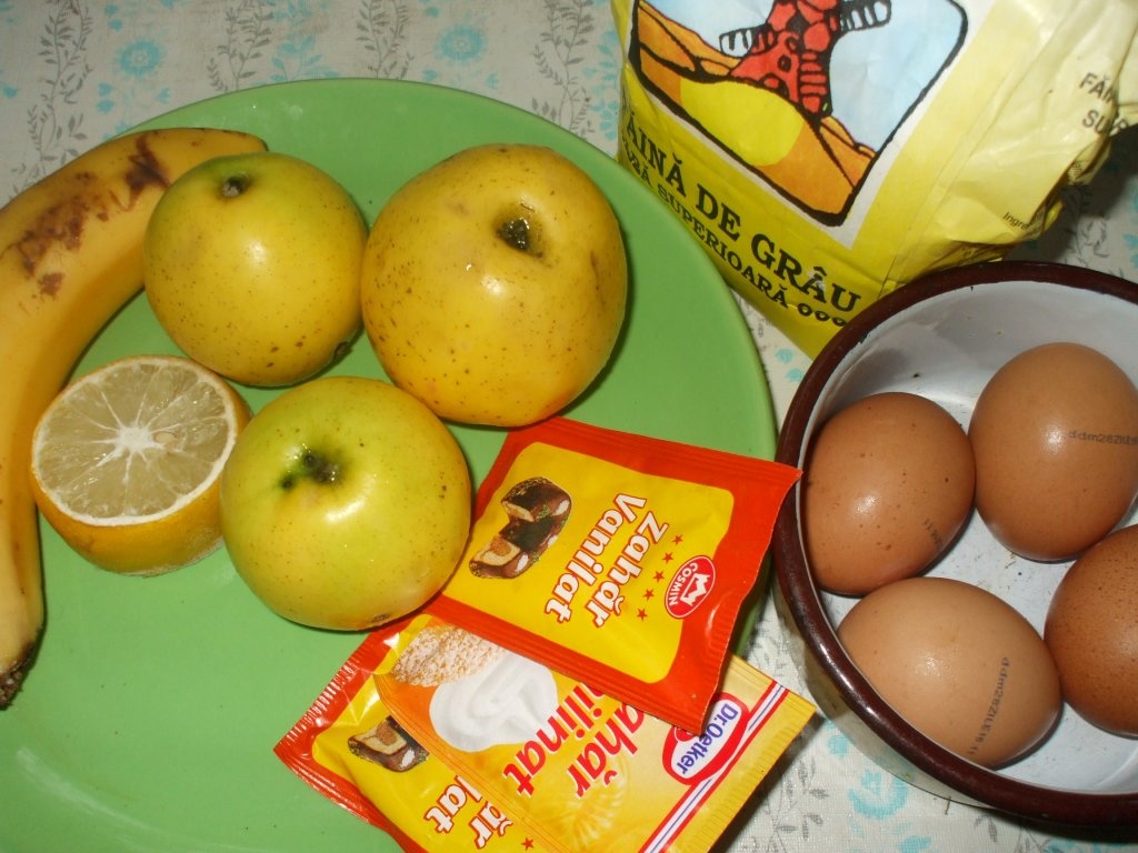 Mere in aluat, cu ciocolata