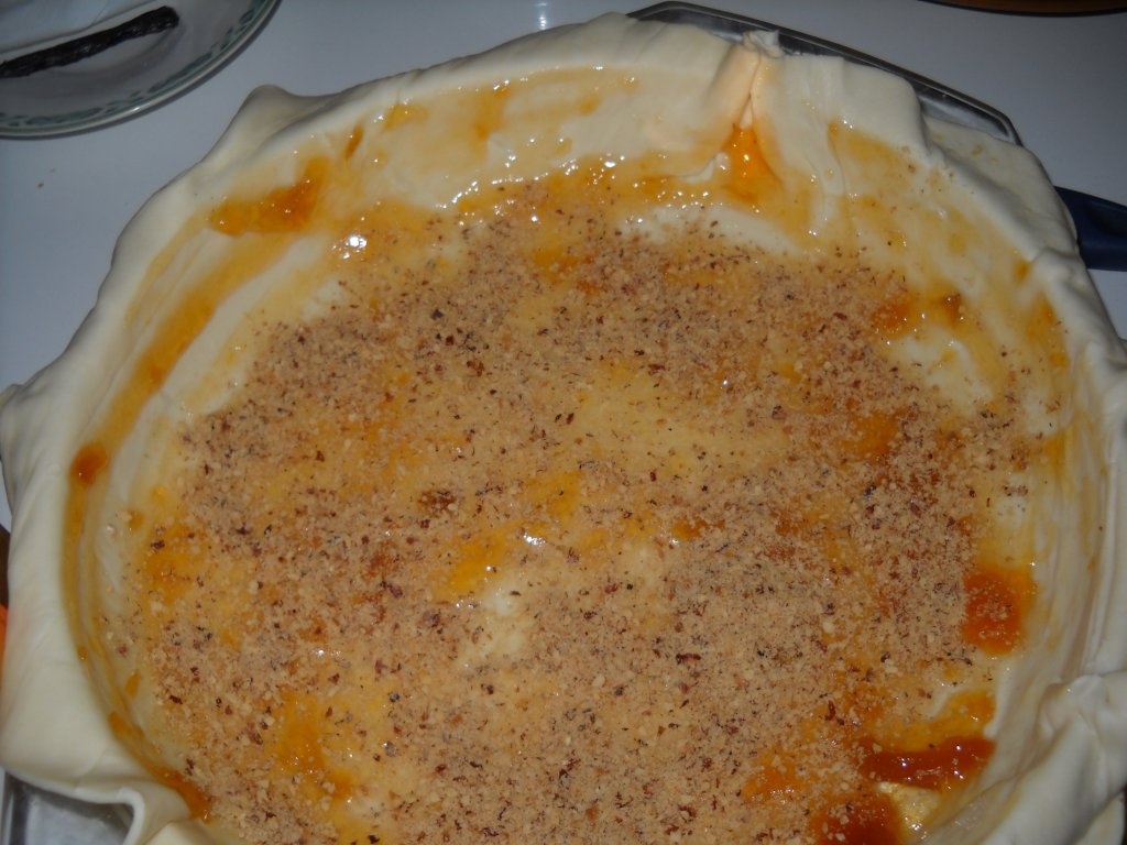 Tarta cu prune cu aluat de foitaj