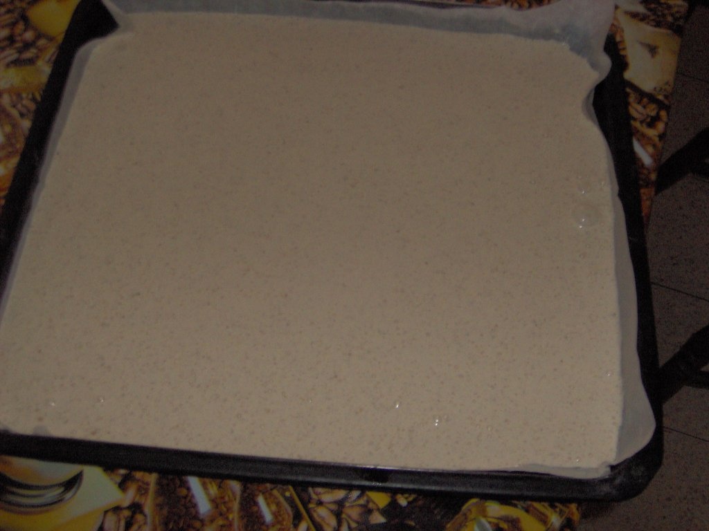 Rulada de nuci cu frisca