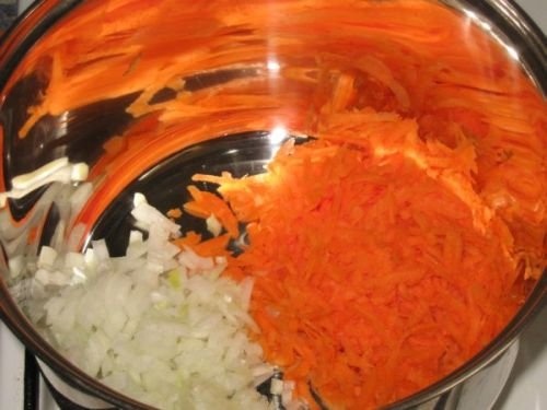 Ciorba de pui ardeleneasca