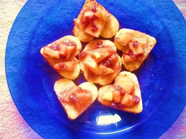 Inimioare cu gutui si merisoare