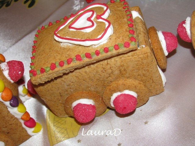 Trenulet din turta dulce