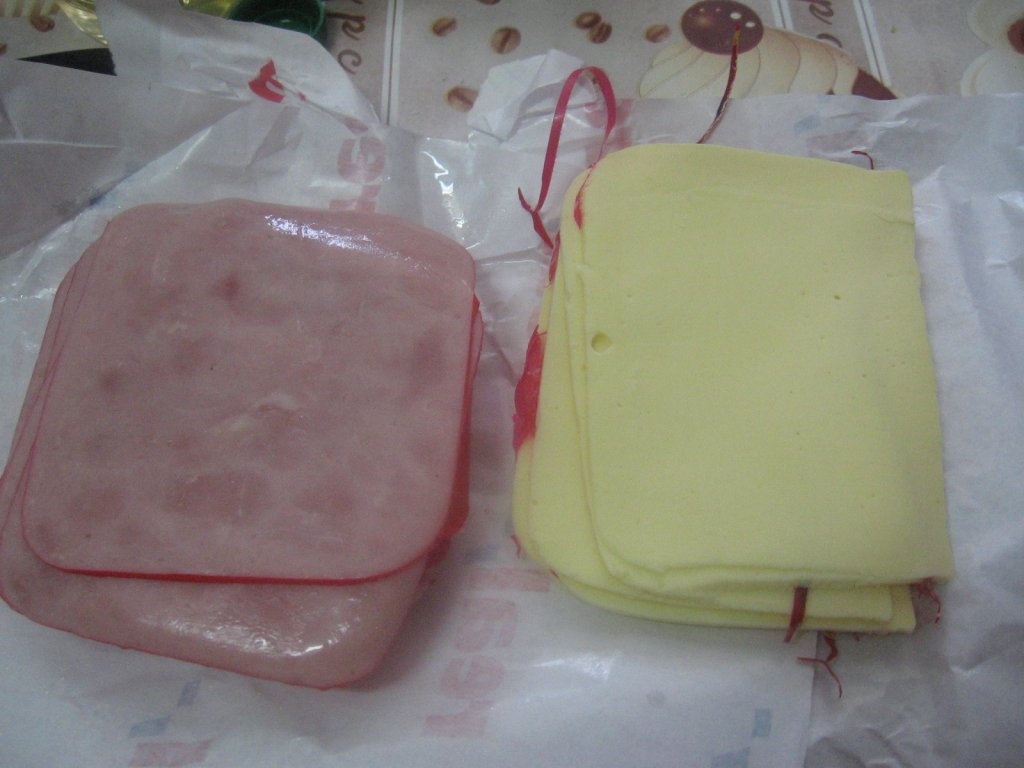 Valdostana din piept de curcan