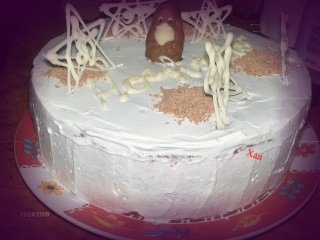 Tort cu capsuni si piersici