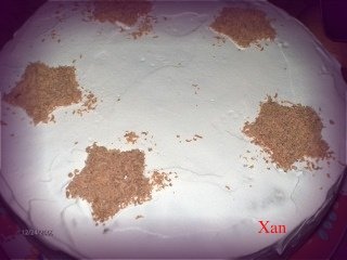 Tort cu capsuni si piersici