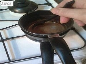 Rulada cu crema diplomat de cacao