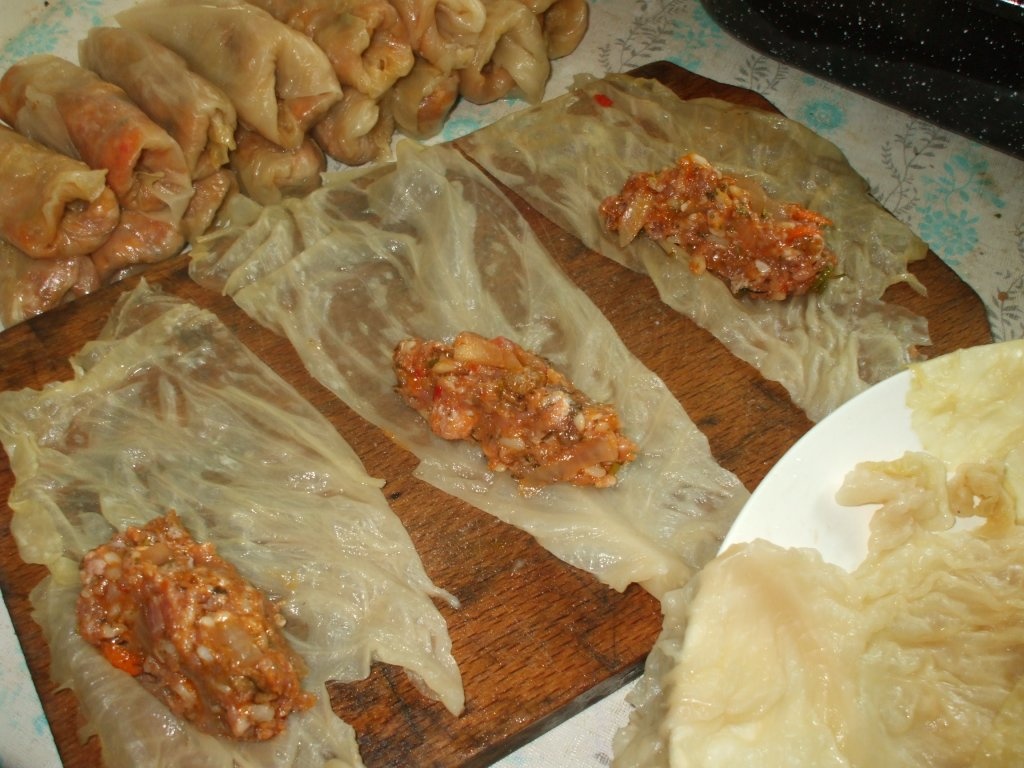 Sarmale cu carne de porc si varza acra in dovleac