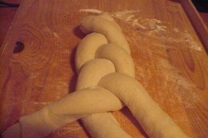 paine de sarbatoare impletita