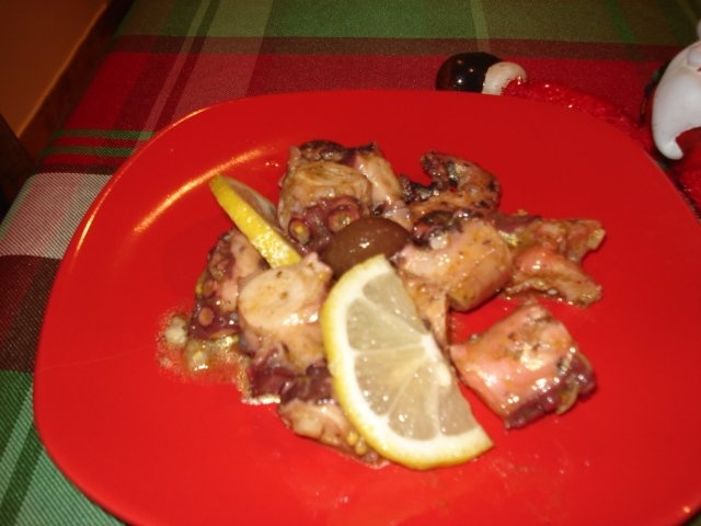 Caracatita cu masline