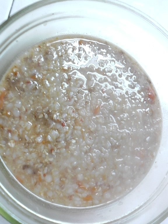 Garnitura de hrisca cu sos de peste