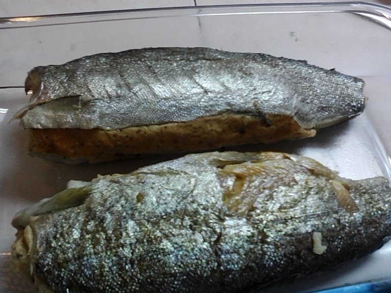 Pastrav umplut cu somon