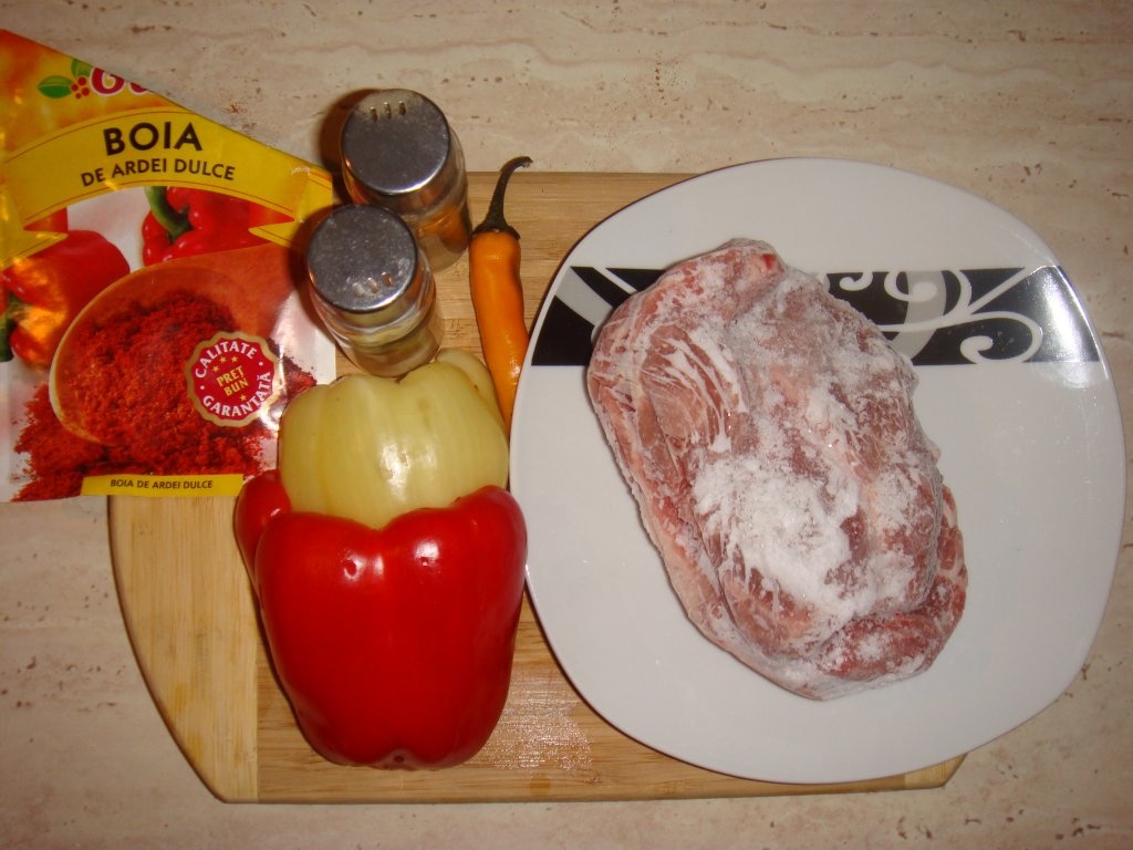 Porc picant cu ardei