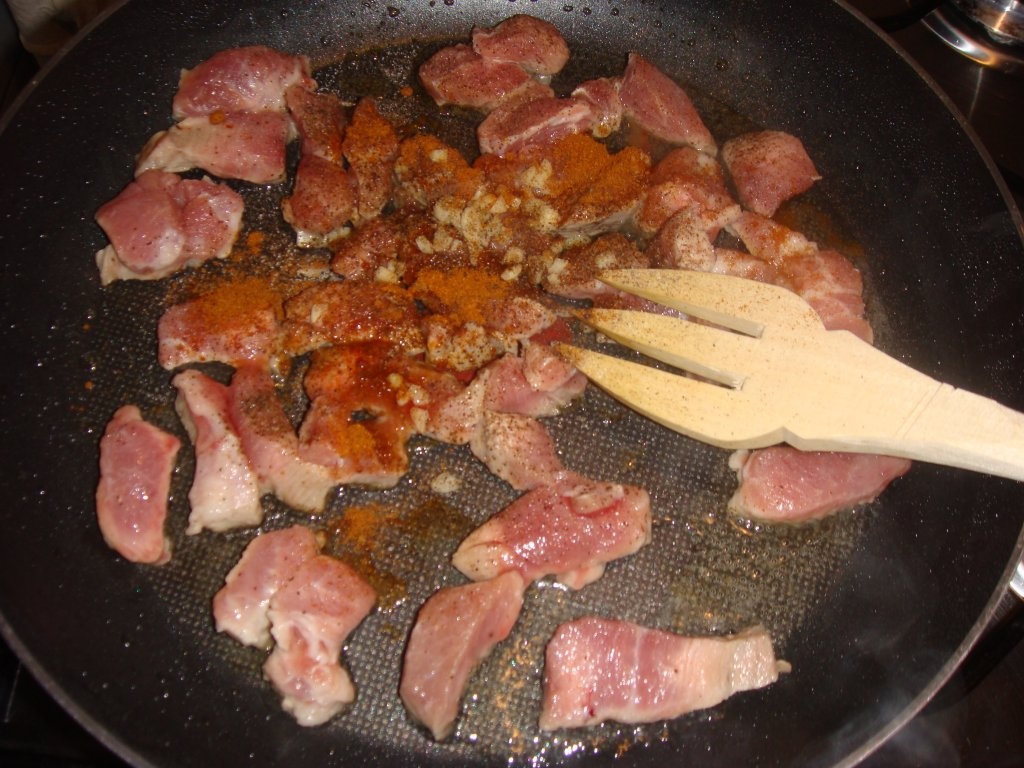 Porc picant cu ardei