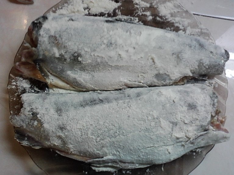 Pastrav cu sos de ciuperci