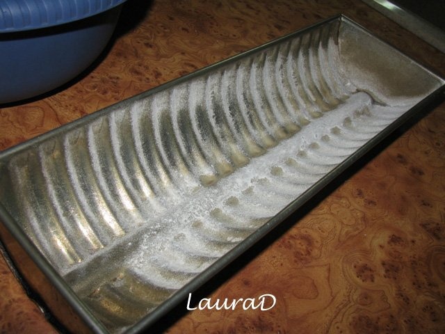 Cizma umpluta cu darurile mosului Nicolae