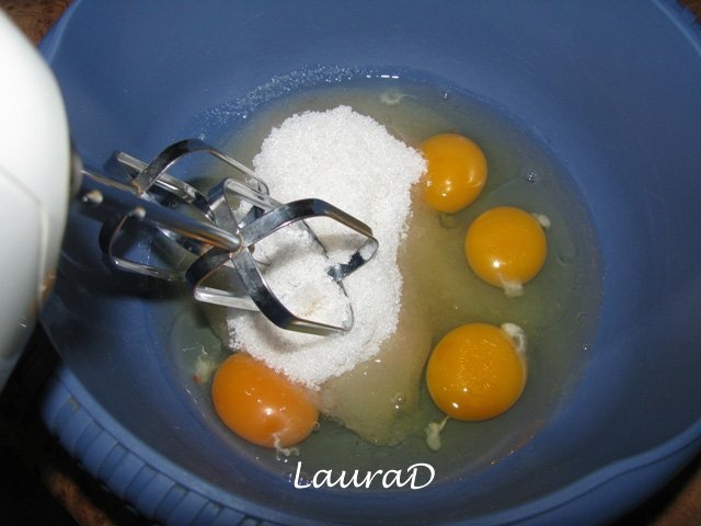 Cizma umpluta cu darurile mosului Nicolae