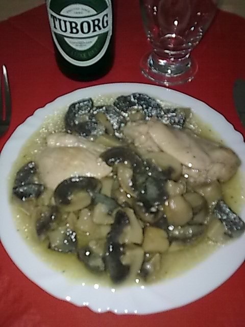 Ciulama de ciuperci,cu copanele de pui