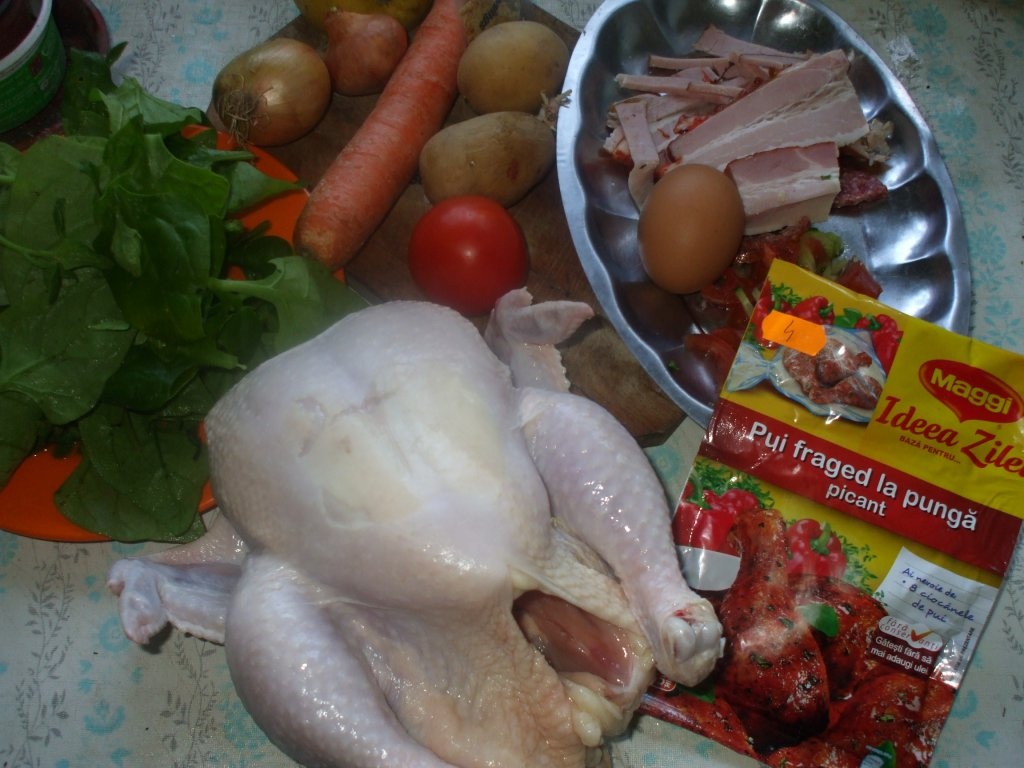 Pui umplut cu garnitura de legume