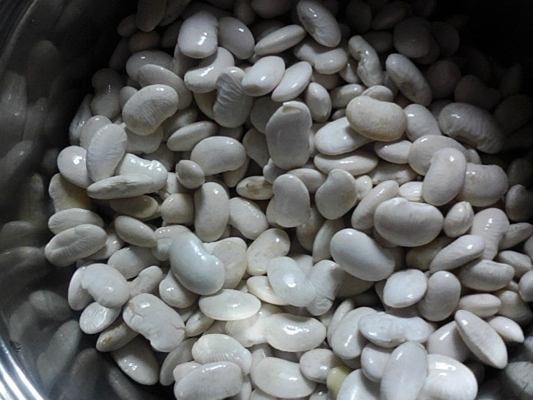 Ciorba de sfecla cu fasole