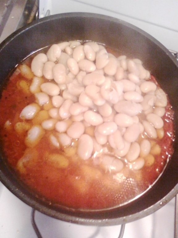 Fasole cu sos