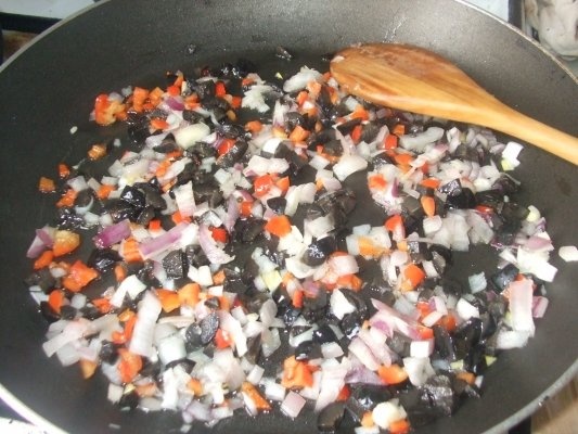 Orez cu ciuperci si masline